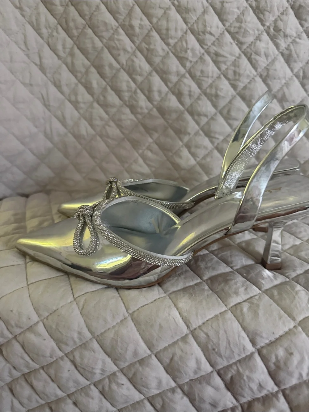 Aldo Silver Metallic Pointed-Toe Slingback Heels with Rhinestone Bow